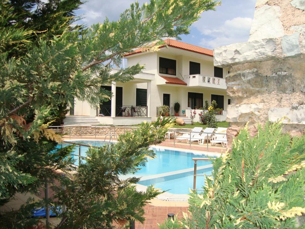 Apartmán Kourtis Paramythia Exteriér fotografie