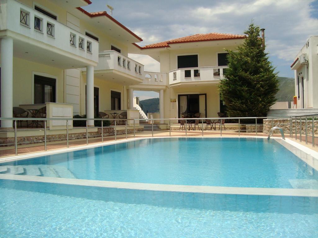 Apartmán Kourtis Paramythia Exteriér fotografie