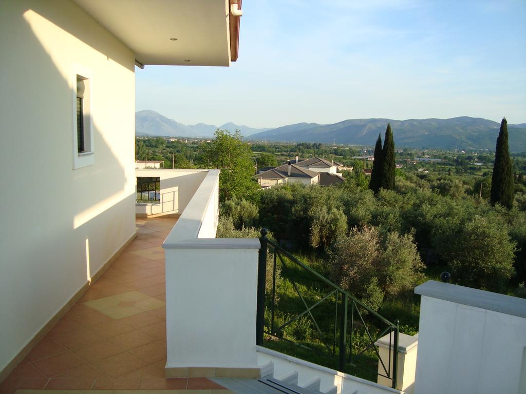 Apartmán Kourtis Paramythia Exteriér fotografie